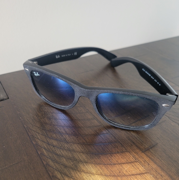 Ray-Ban New Wayfarer Sunglasses - Picture 2 of 5